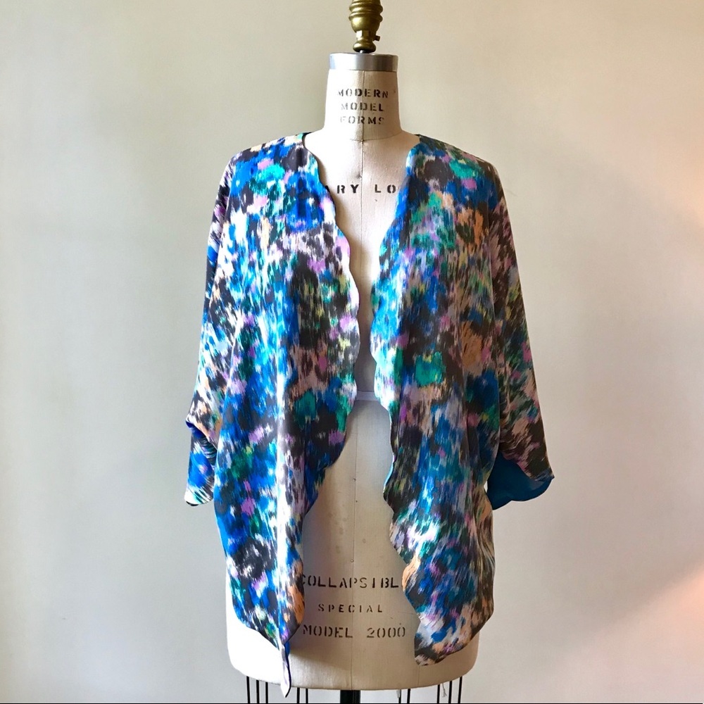 Urban outfitters scallop edge kimono